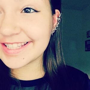 Meet your Posher, __stay